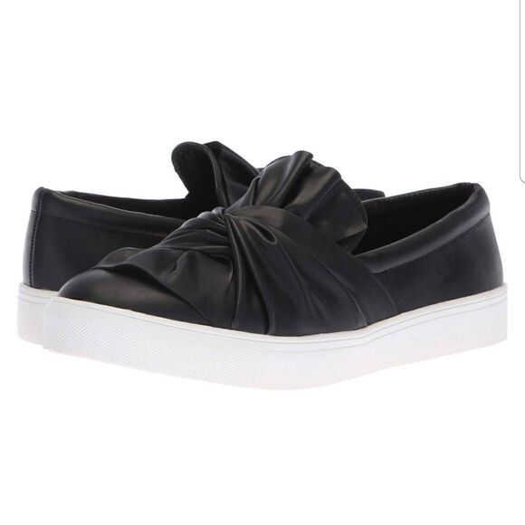 MIA zenia athletic shoes - Picture 1 of 8